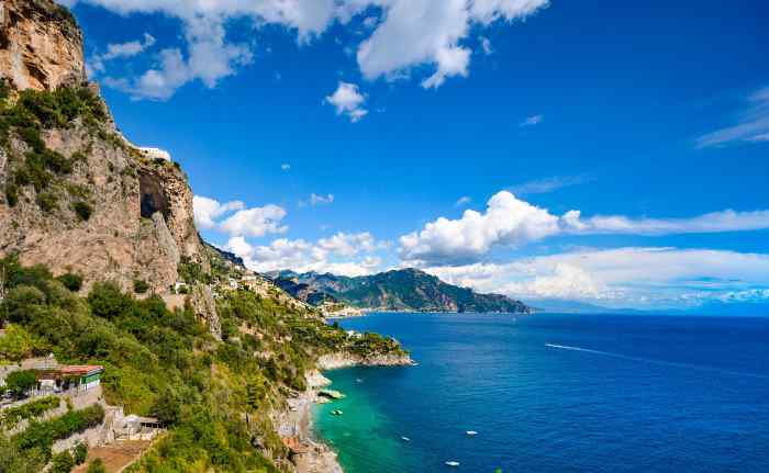 Italy beach vacation, seaside destinations in Italy
